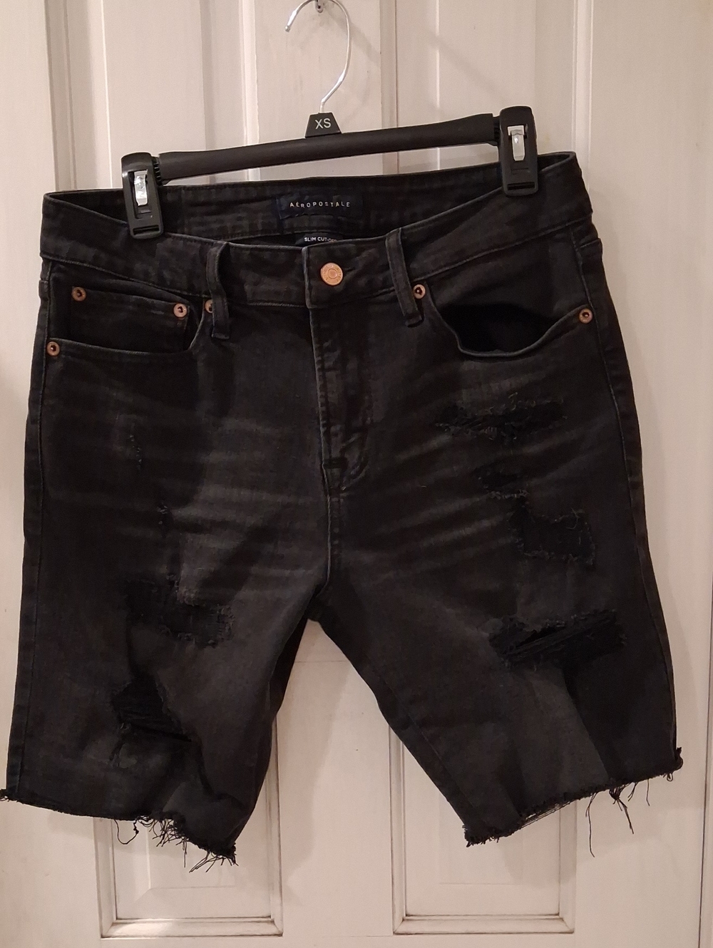 Aeropostale Men's Black Distressed Denim Jean Shorts